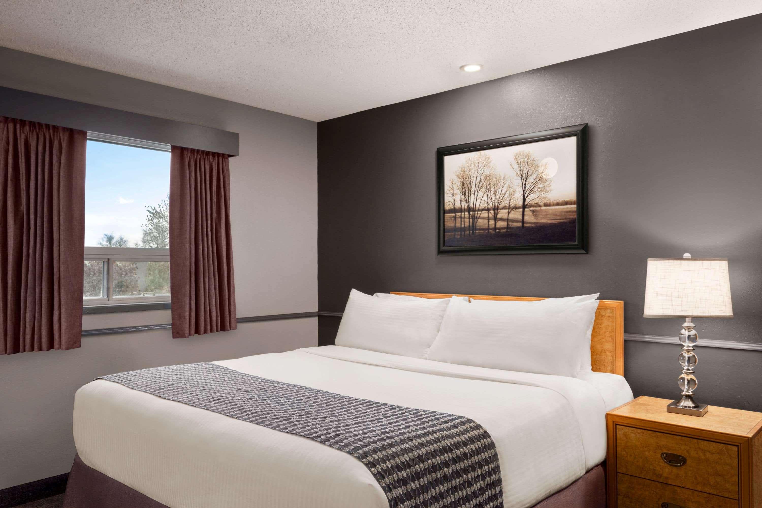 Travelodge By Wyndham Brandon Exterior photo